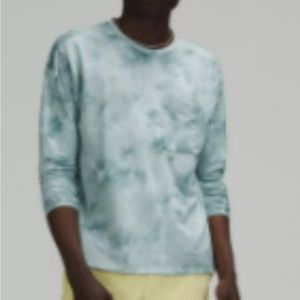 Lululemon’s men NWOT